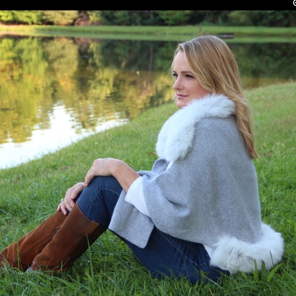 New Cashmere Fox Fur Trimmed Wrap
